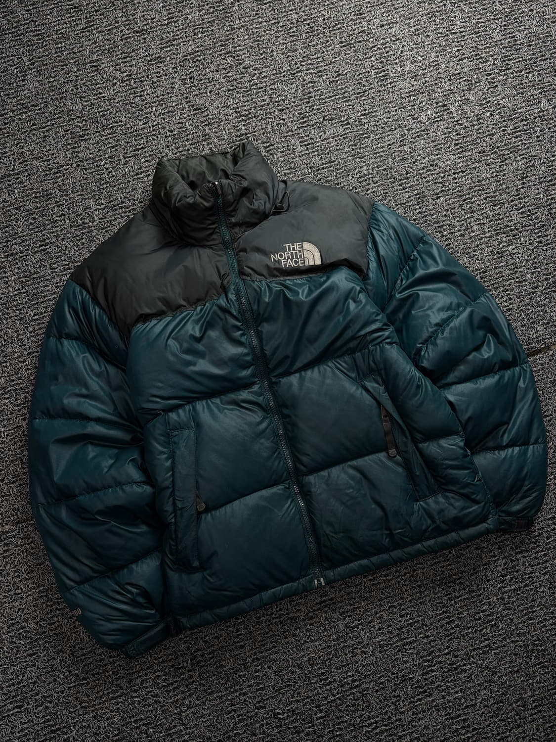 노스페이스 레트로 눕시 다운 푸퍼 패딩 1705 상품이미지1