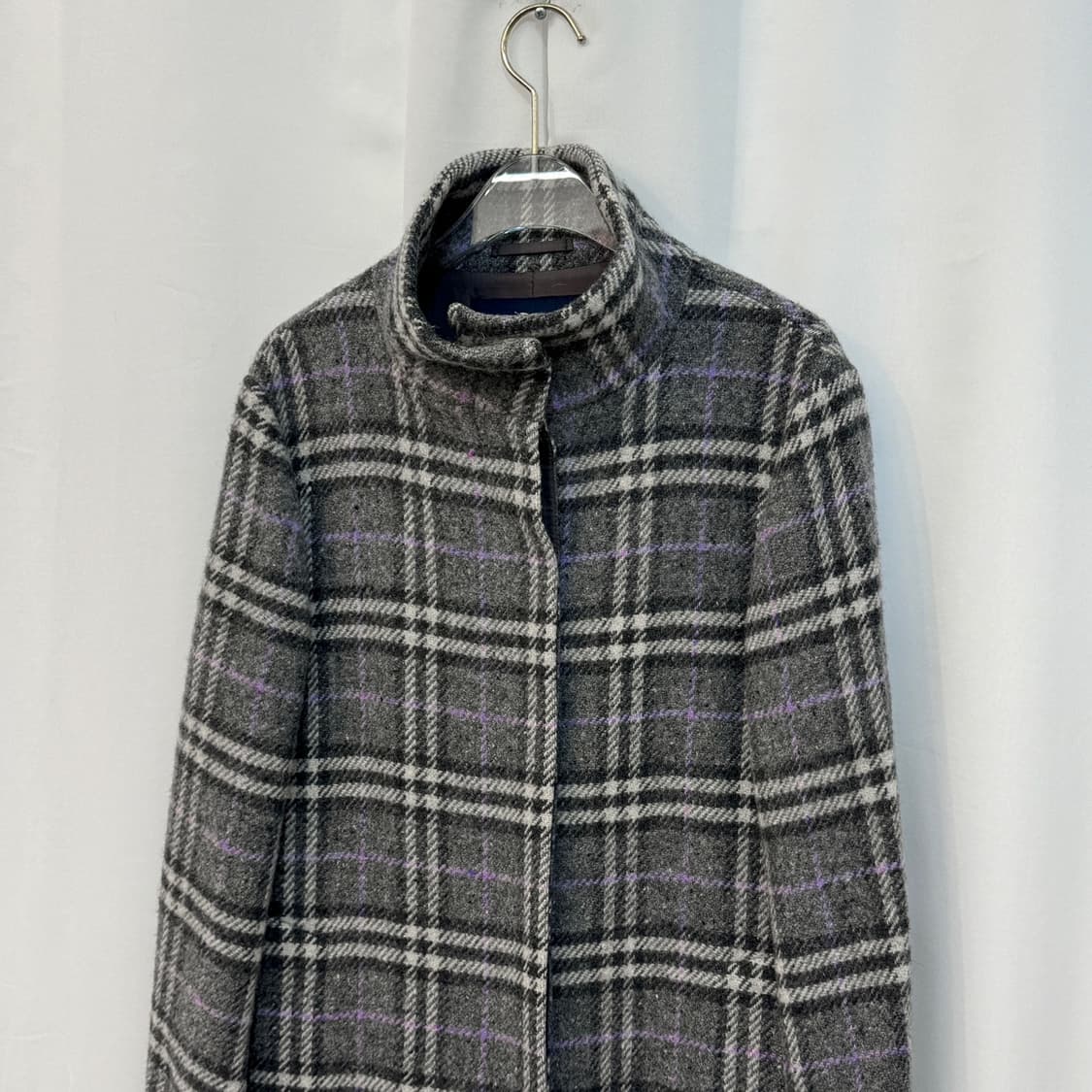 버버리 울 100% 그레이 노바체크 하이넥 롱 코트 상품이미지2