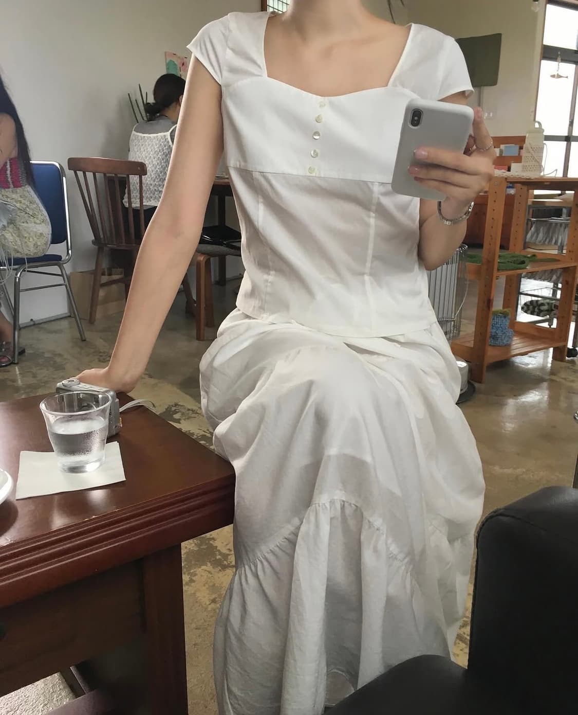 (새상품) 러브바이무드 디어 쉘 블라우스 상품이미지1