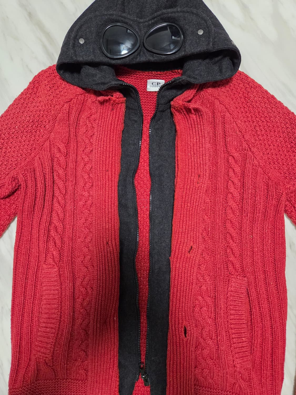 씨피컴퍼니 고글 보카새 니트 후드집업 상품이미지4