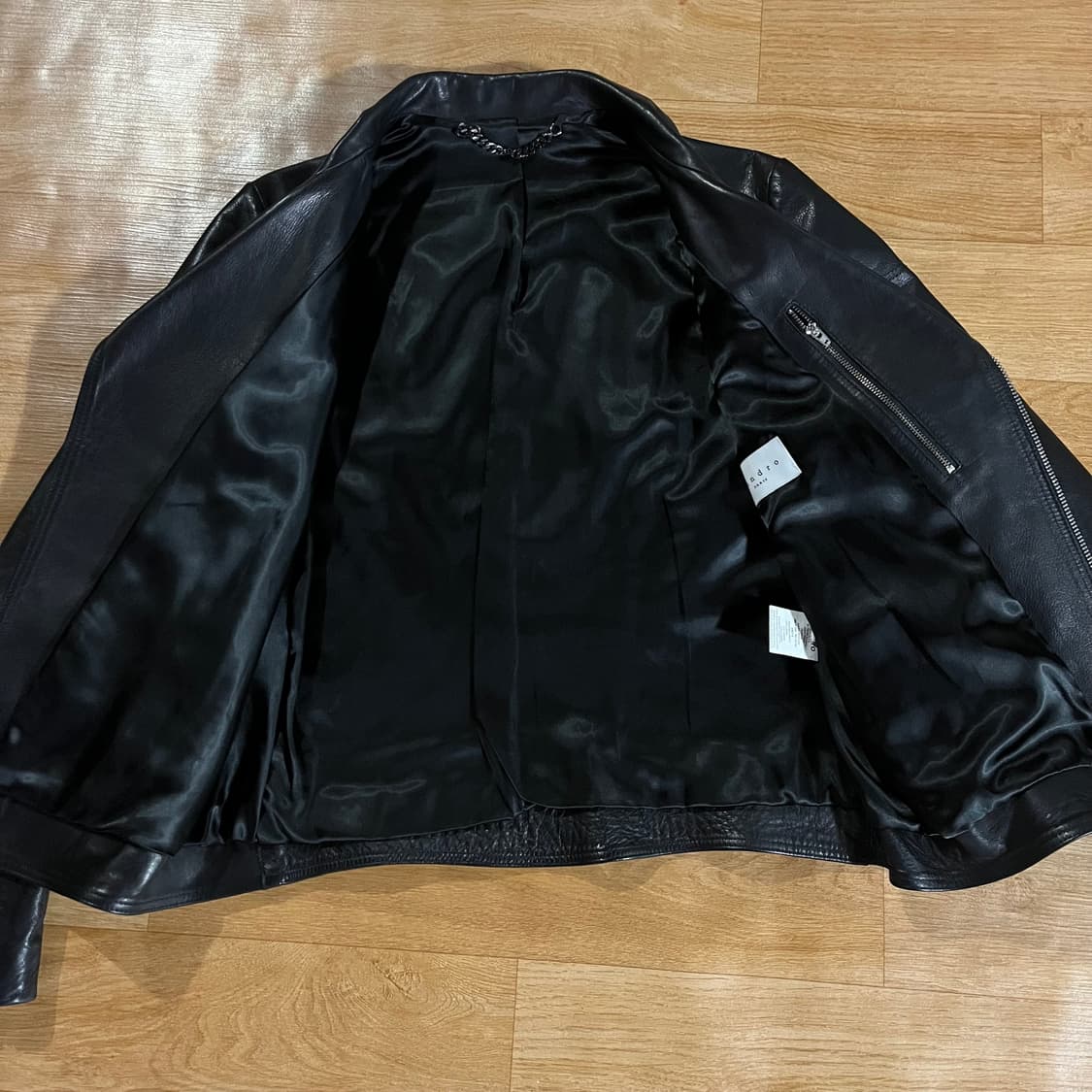 [100] 산드로 카프스킨 레더자켓 상품이미지8