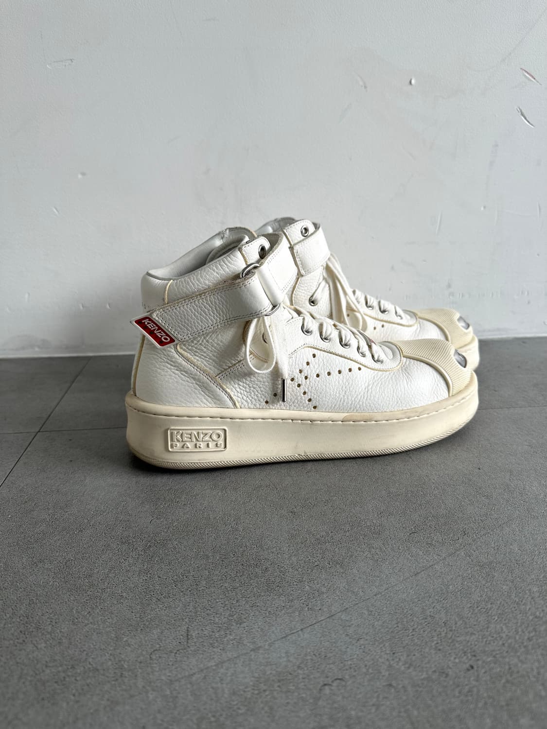 겐조 스틸토 화이트 레더 하이탑 상품이미지5