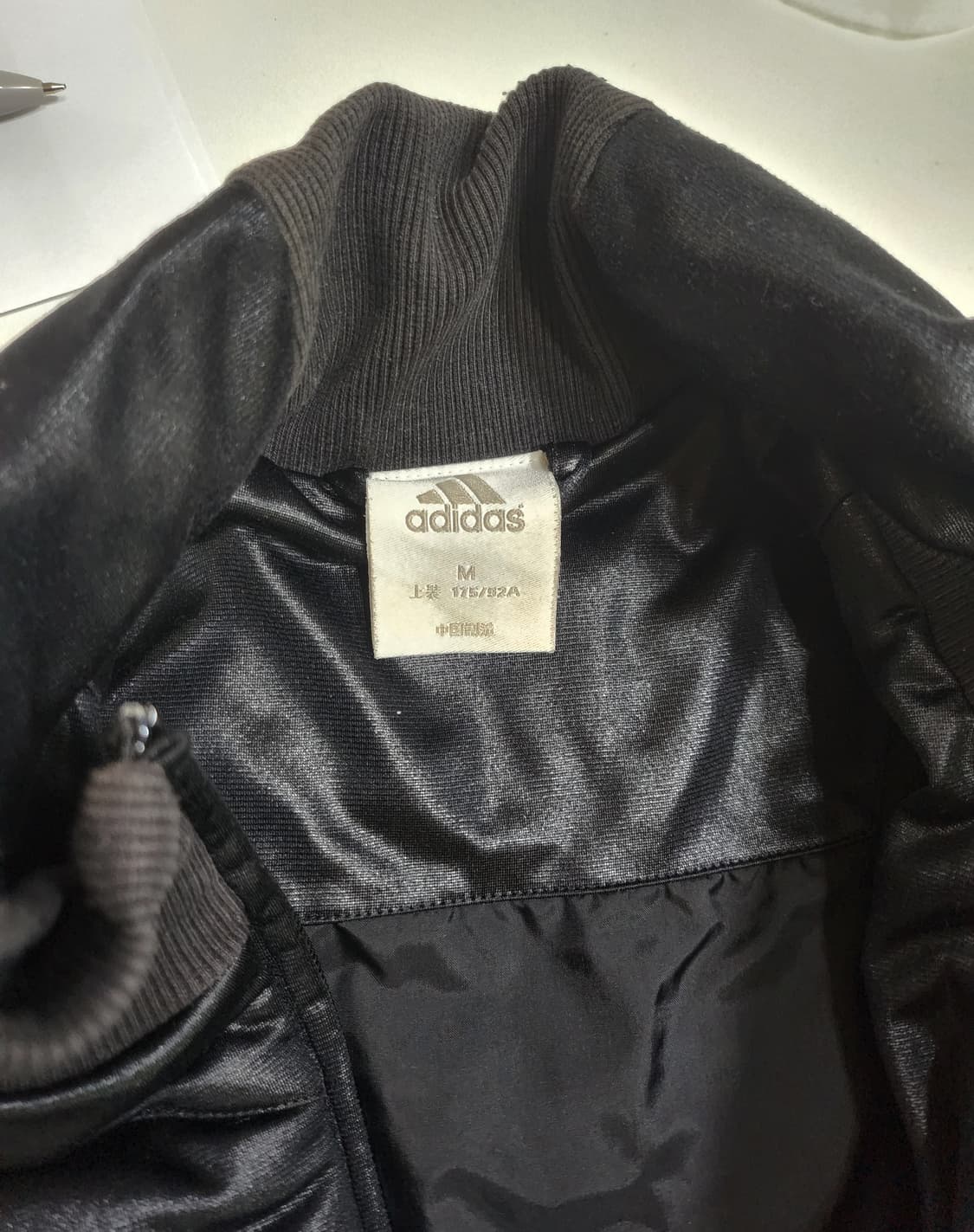 아디다스 블랙 패딩 점퍼 상품이미지3