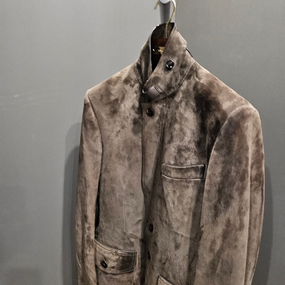 톰포드 레더트리밍 스웨이드 블레이저 자켓 상품이미지2