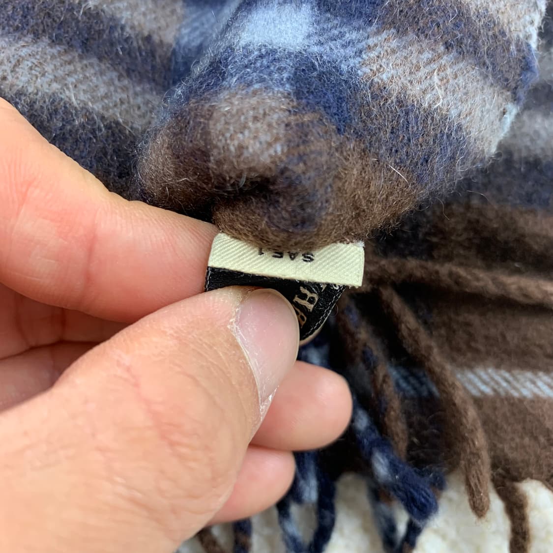 버버리 캐시미어 브라운 노바체크 스카프 상품이미지4