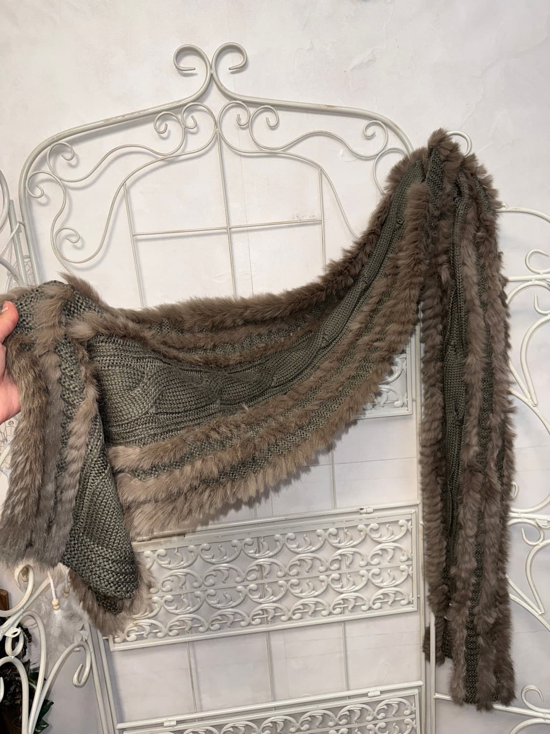 Ash brown rabbit fur trimming muffler 상품이미지2