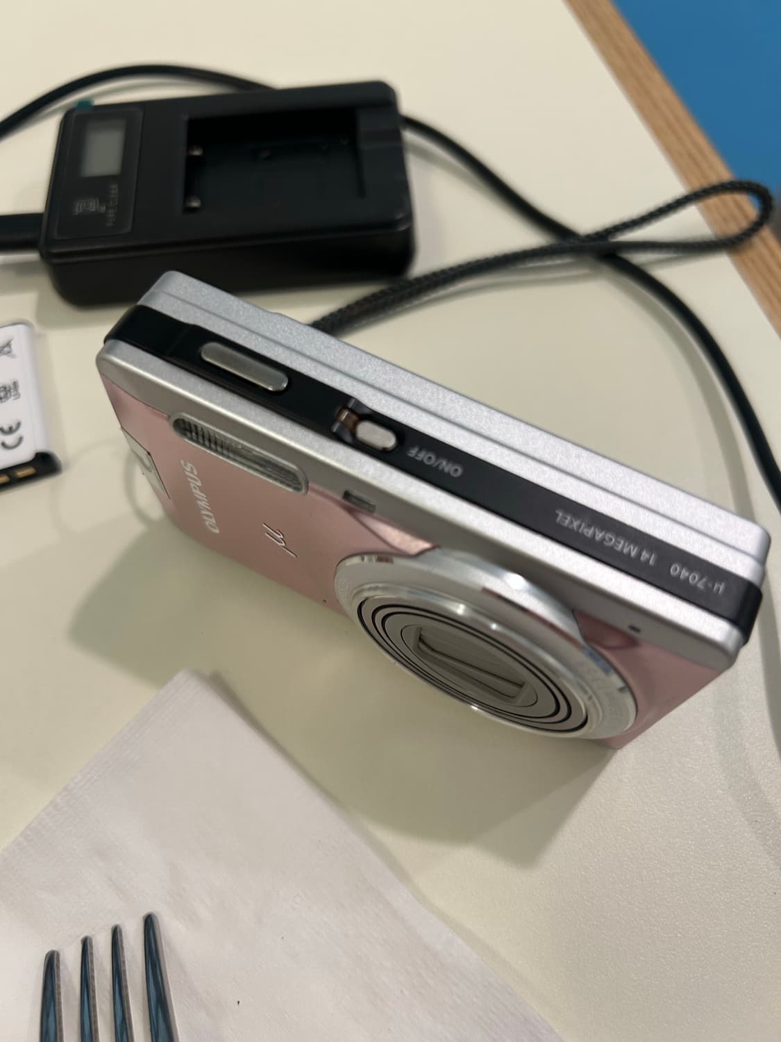 올림푸스 뮤7040 핑크색레어 민트급 판매 (작례있음) 상품이미지3