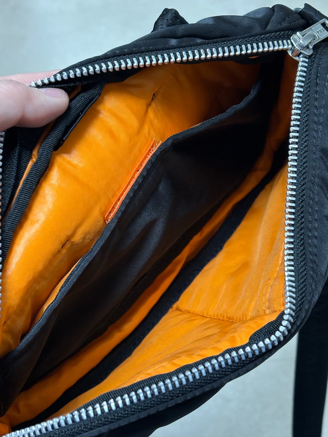 요시다 포터 숄더백 상품이미지2