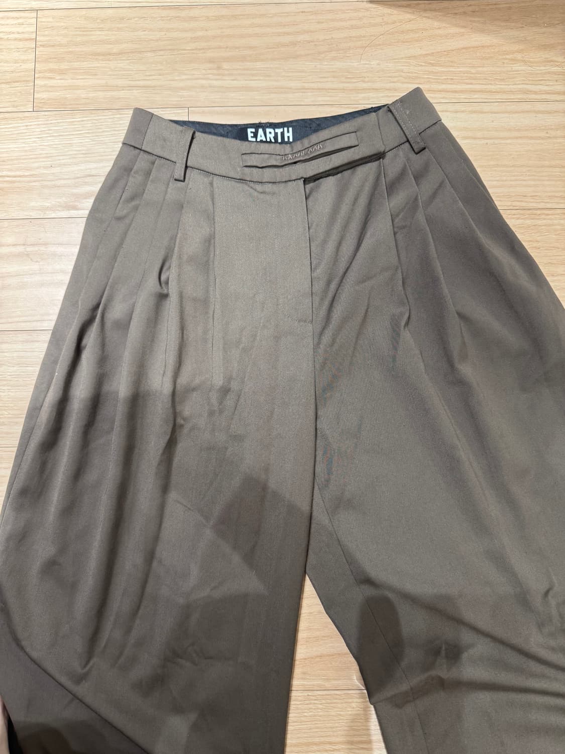 배드블러드 Earth 슬렉스 xs 상품이미지3