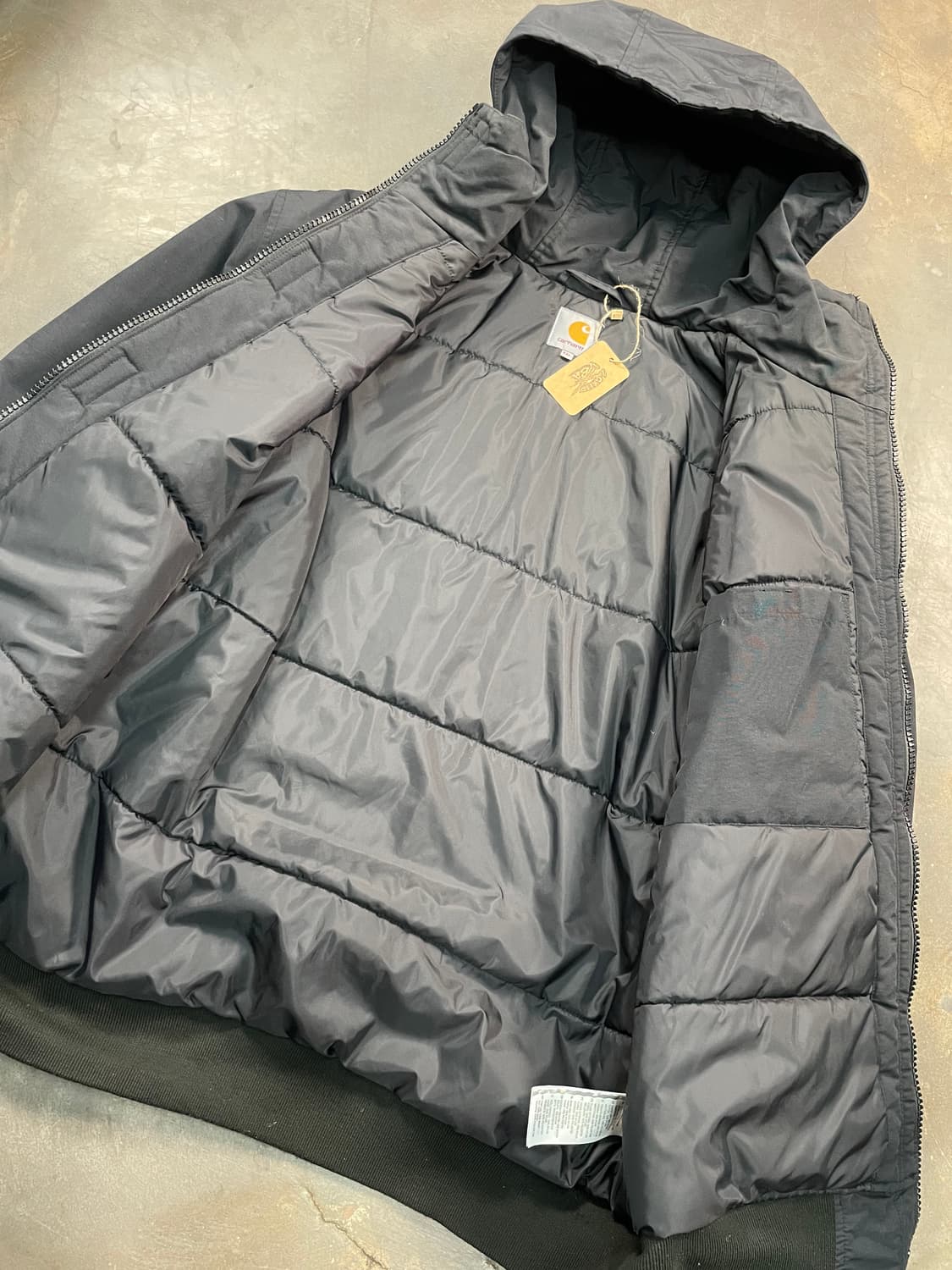 칼하트 코디악 패디드 자켓 상품이미지4