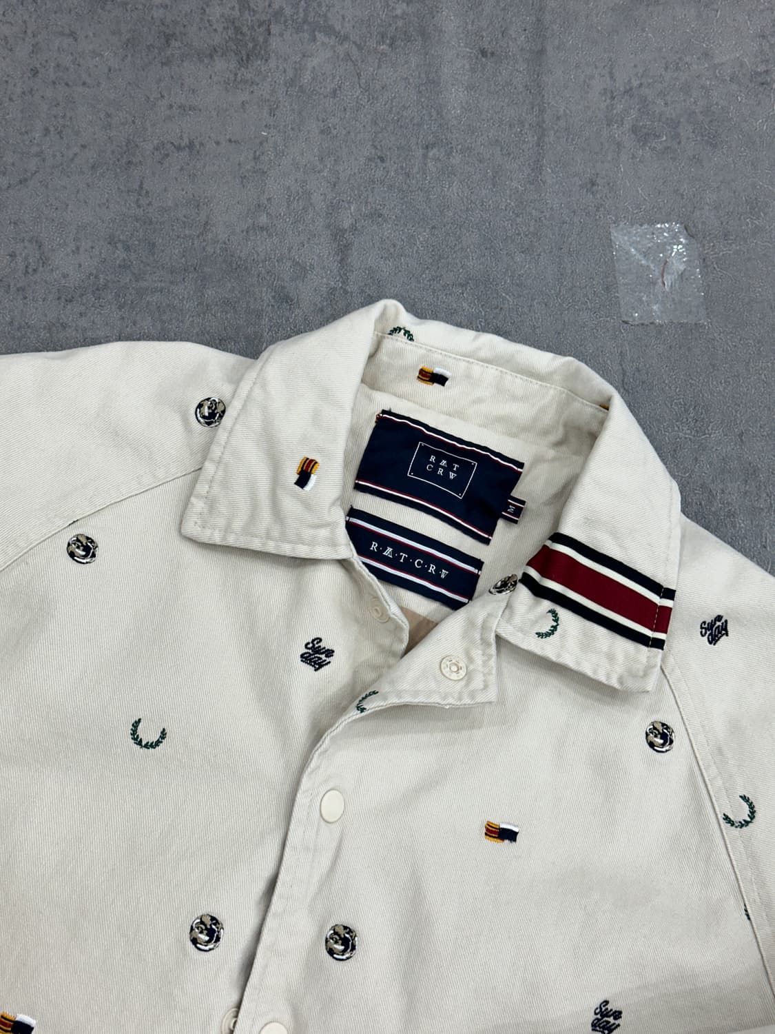 로맨틱크라운 코치자켓 상품이미지6