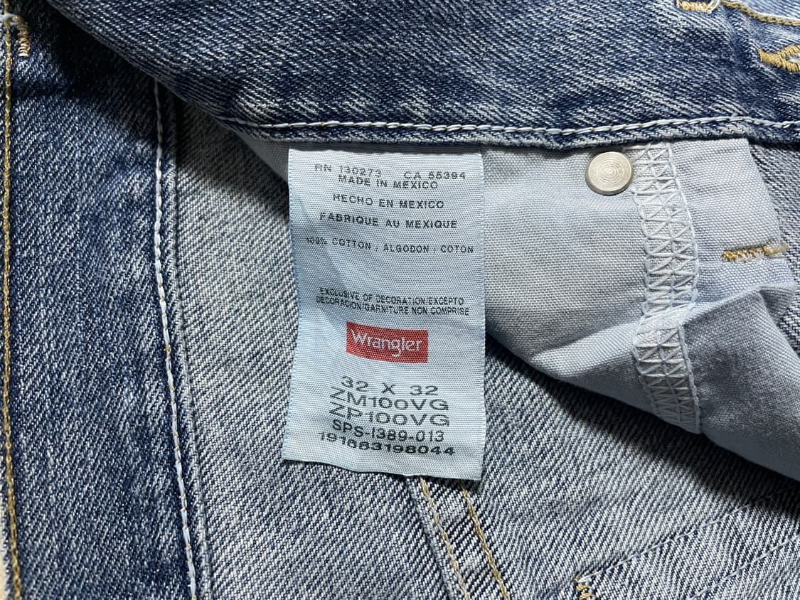 31) 00's 랭글러 미국판 스트레이트핏 중청 데님팬츠 상품이미지4
