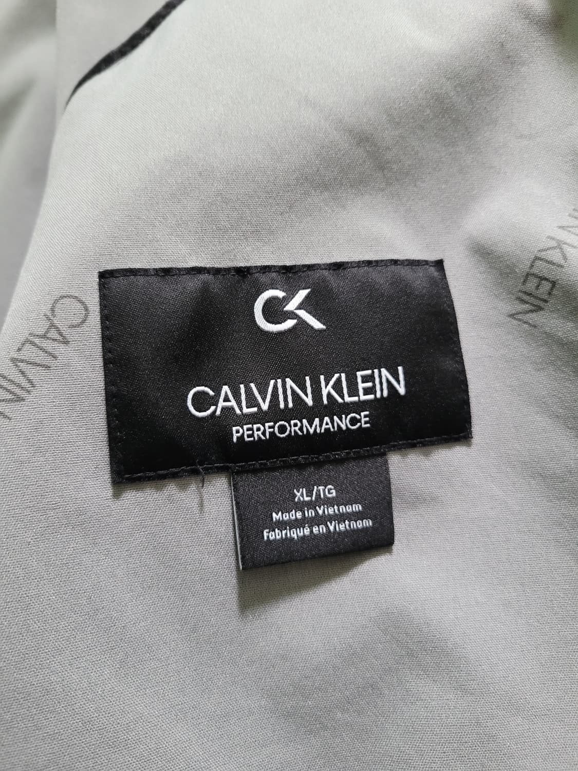 캘빈클라인 퍼포먼스 Calvin Klein 워터프루프 윈드스토퍼 자켓  상품이미지6