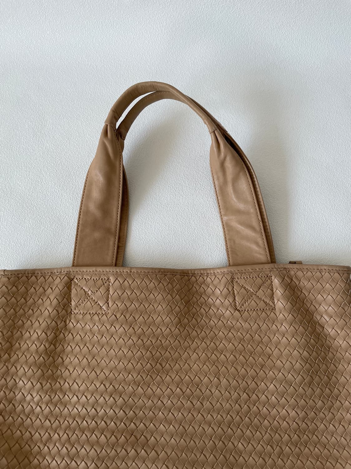 앤클라인(ANNE KLEIN) 레더 위밍 토트백 상품이미지3