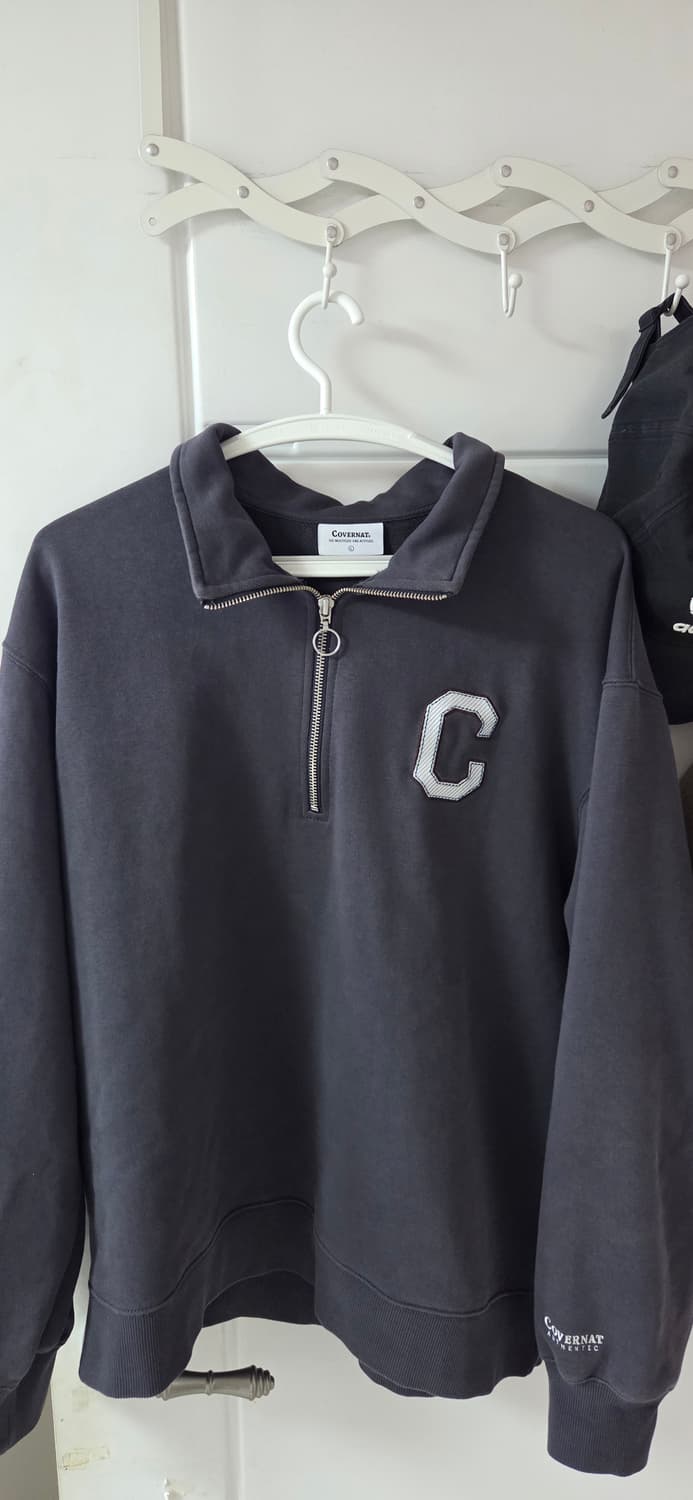 커버낫 하프집업 맨투맨 차콜 상품이미지1