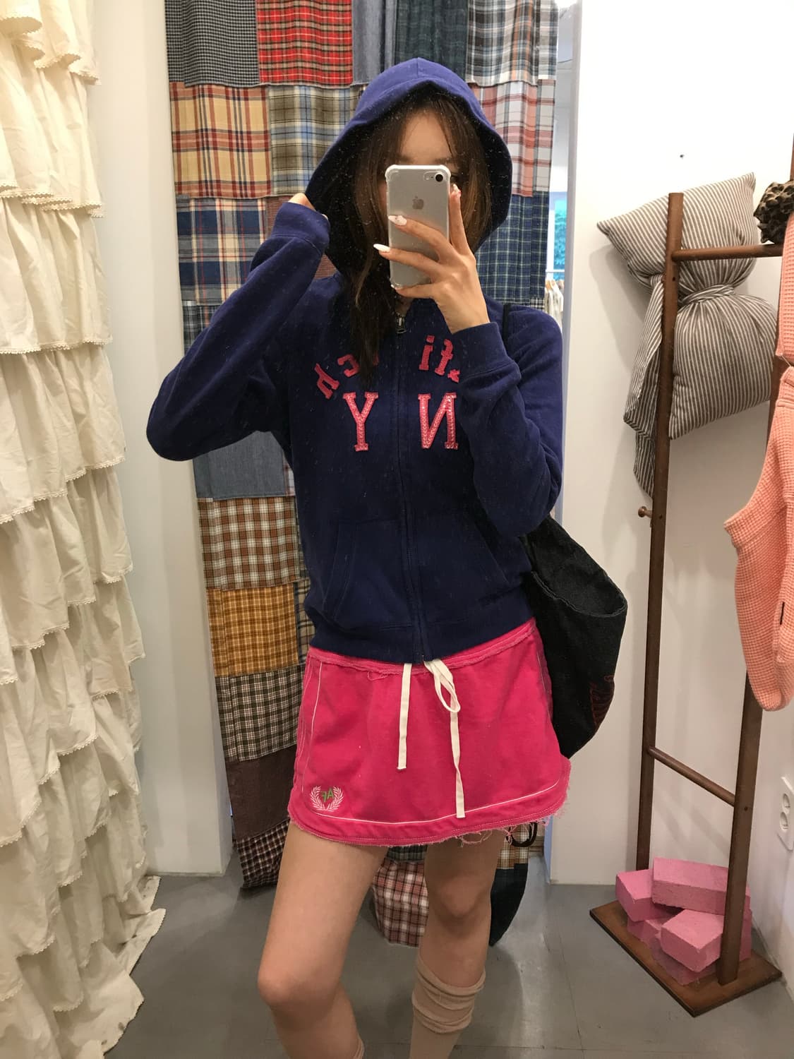 아베크롬비 네이비 핑크 로고 후드집업 상품이미지3