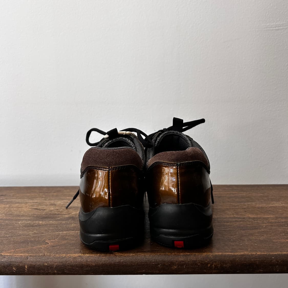 Logo Tape Enamel Mixed Sneakers 상품이미지5
