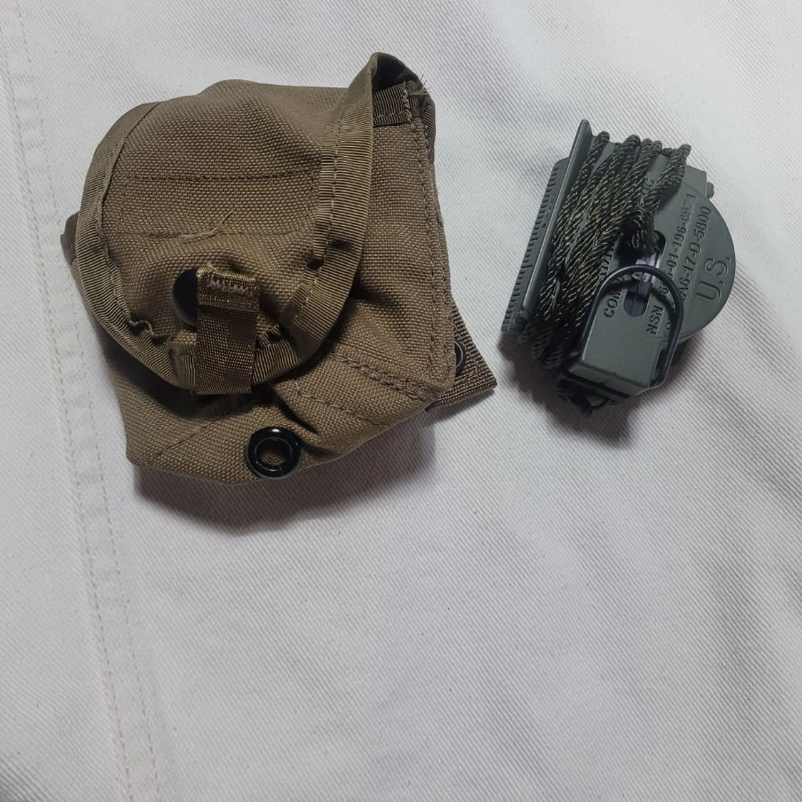 미군지급용 오리지널 CAMMENGA 나침반 상품이미지1