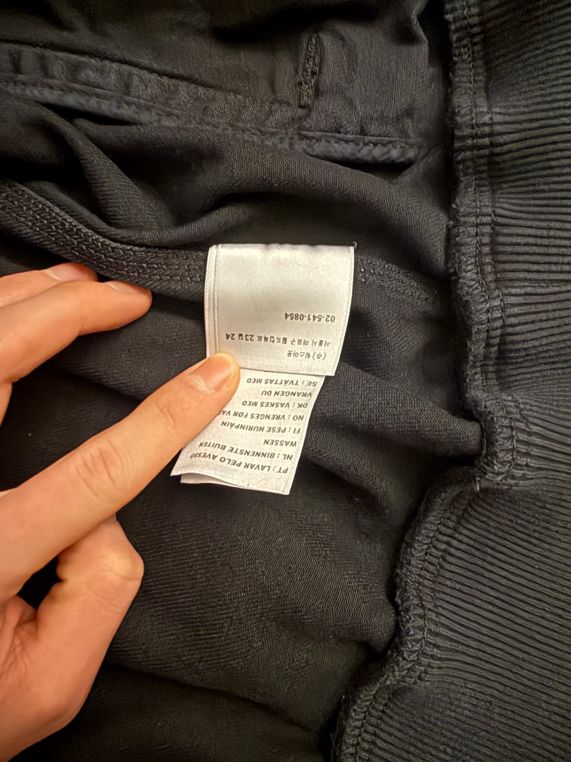 [L]칼하트윕 og산타페 봄버 블랙 스톤 다이드 상품이미지6