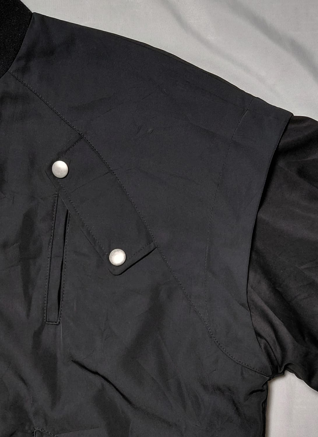 [JEANASIS] 지나시스 오버핏 항공 점퍼 (F사이즈/블랙) 상품이미지3