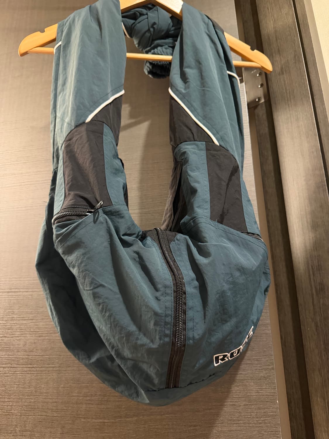 Martine Rose – 마틴로즈 트랙 재킷 토트 백 상품이미지4