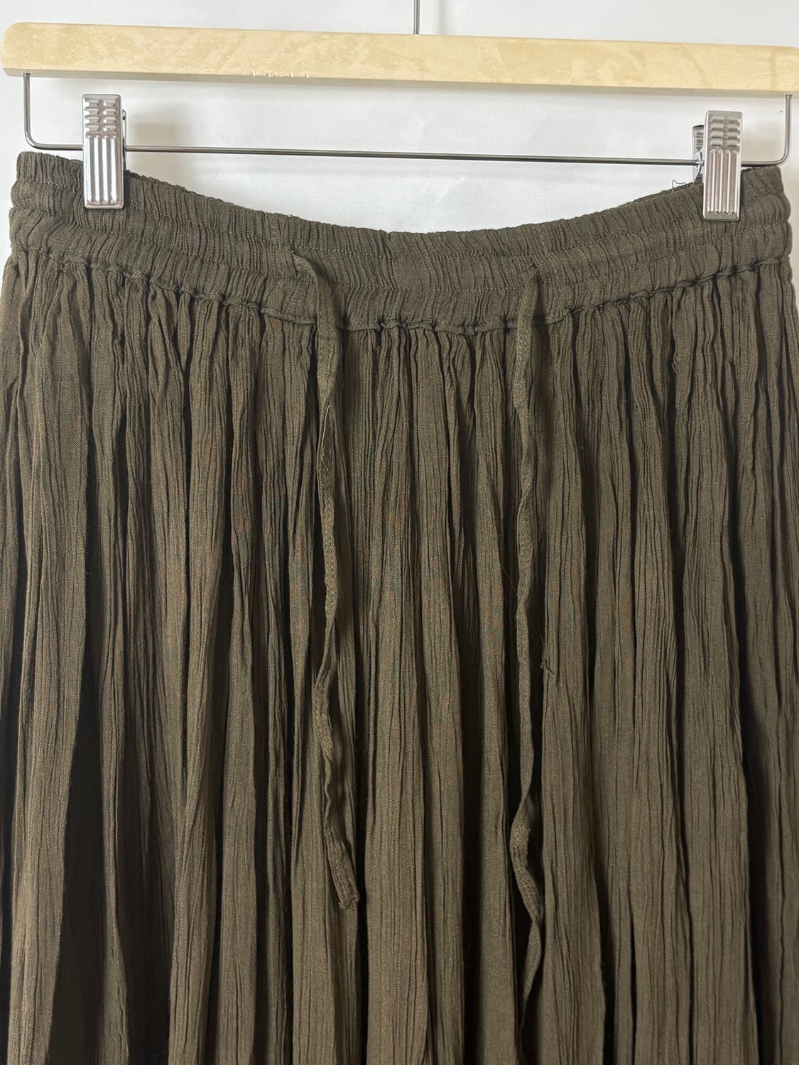 카키 리플 주름 롱 스커트 상품이미지3