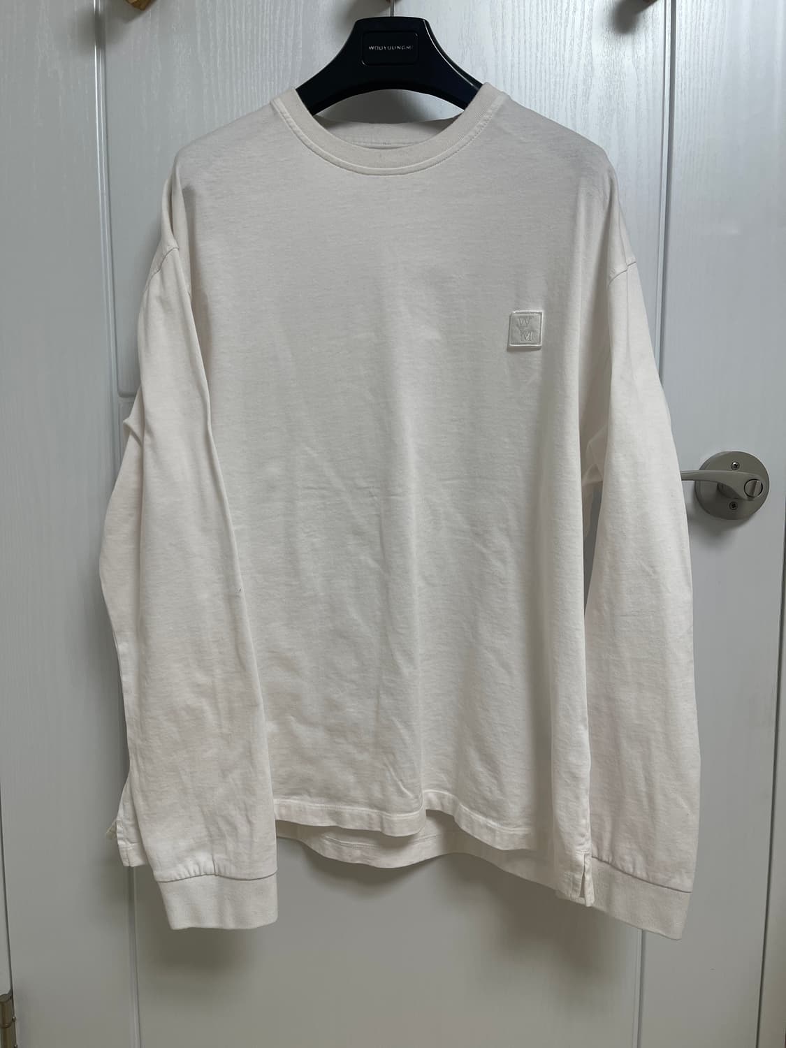 우영미 플라워 프린팅 롱슬리브 티셔츠 48 상품이미지2