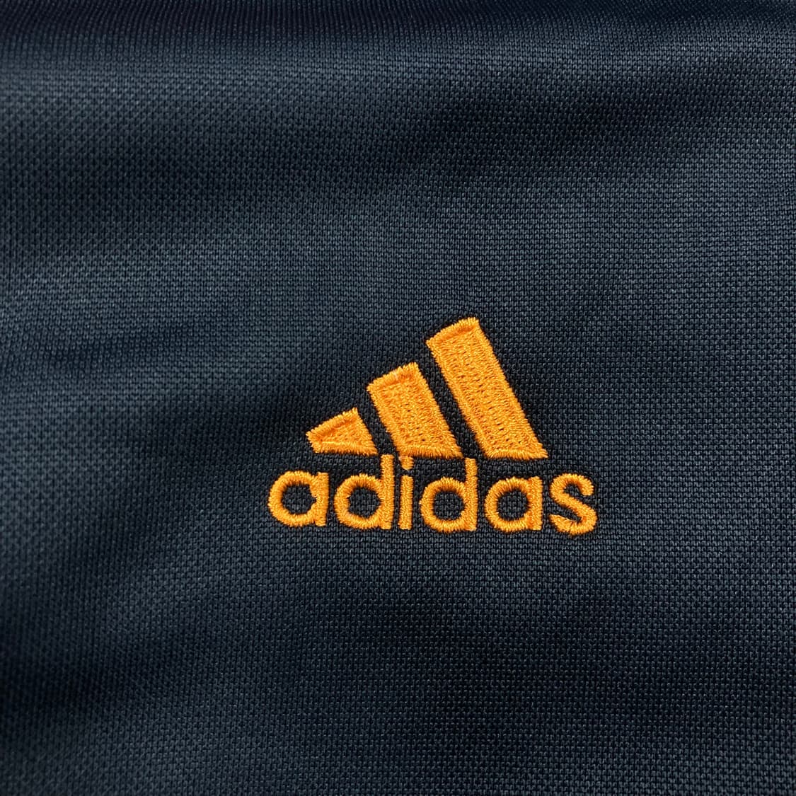 아디다스 차콜 컬러 레알 마드리드 트랙탑 져지 상품이미지3