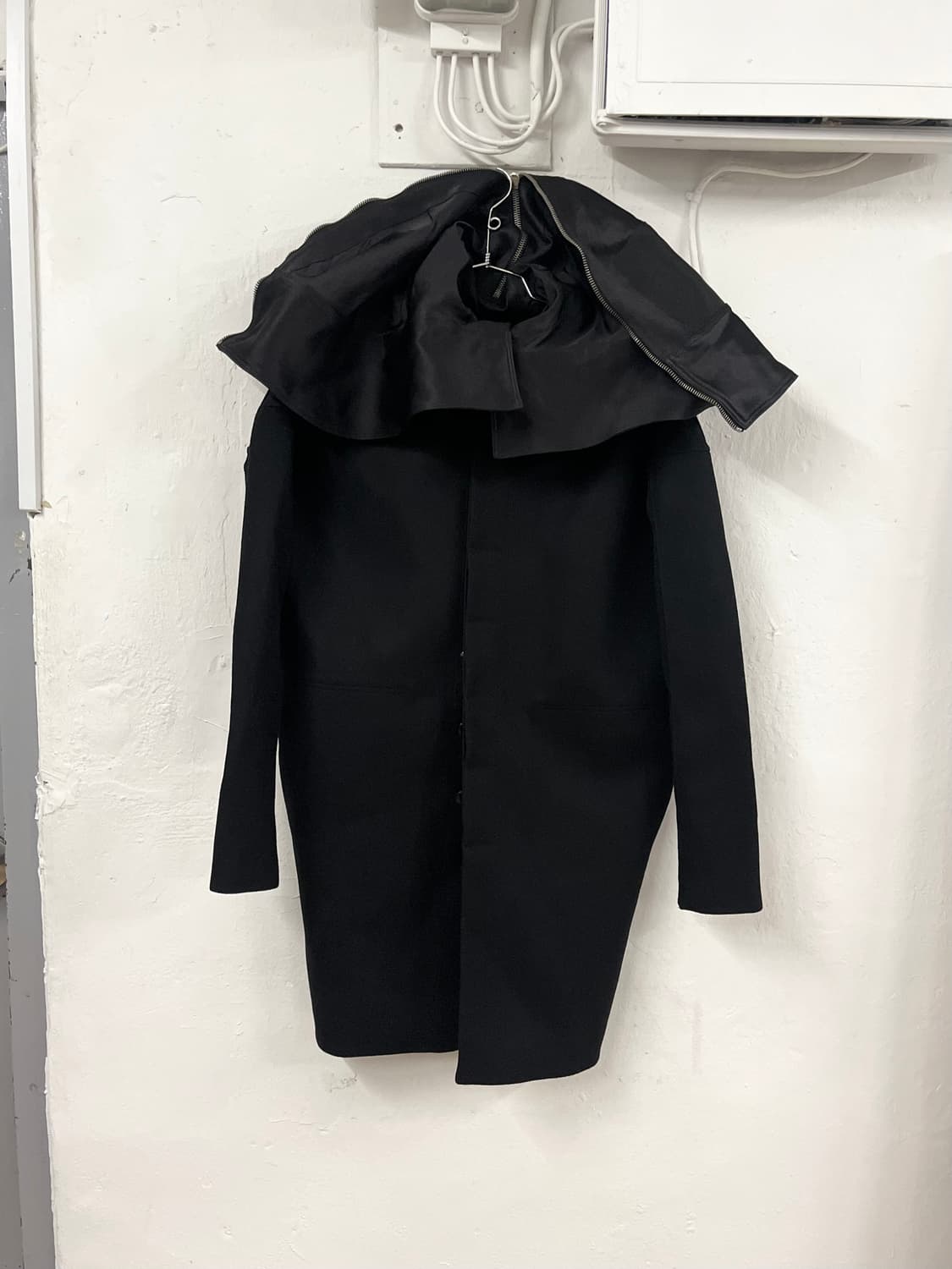 릭오웬스 2013FW 런웨이 아카이브 실크 울 후드 코트 상품이미지1