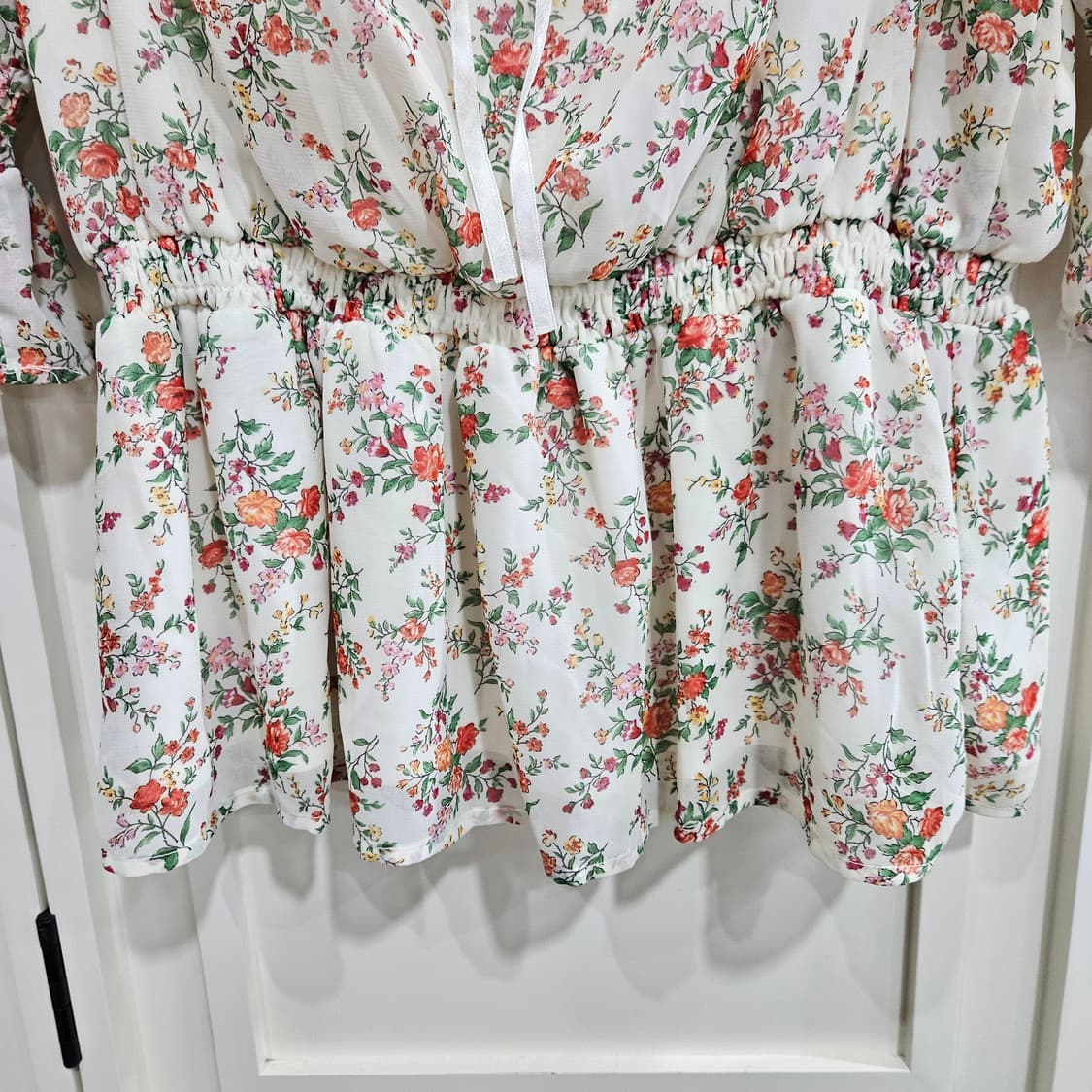 플라워 레이스 오프숄더 블라우스 상품이미지6