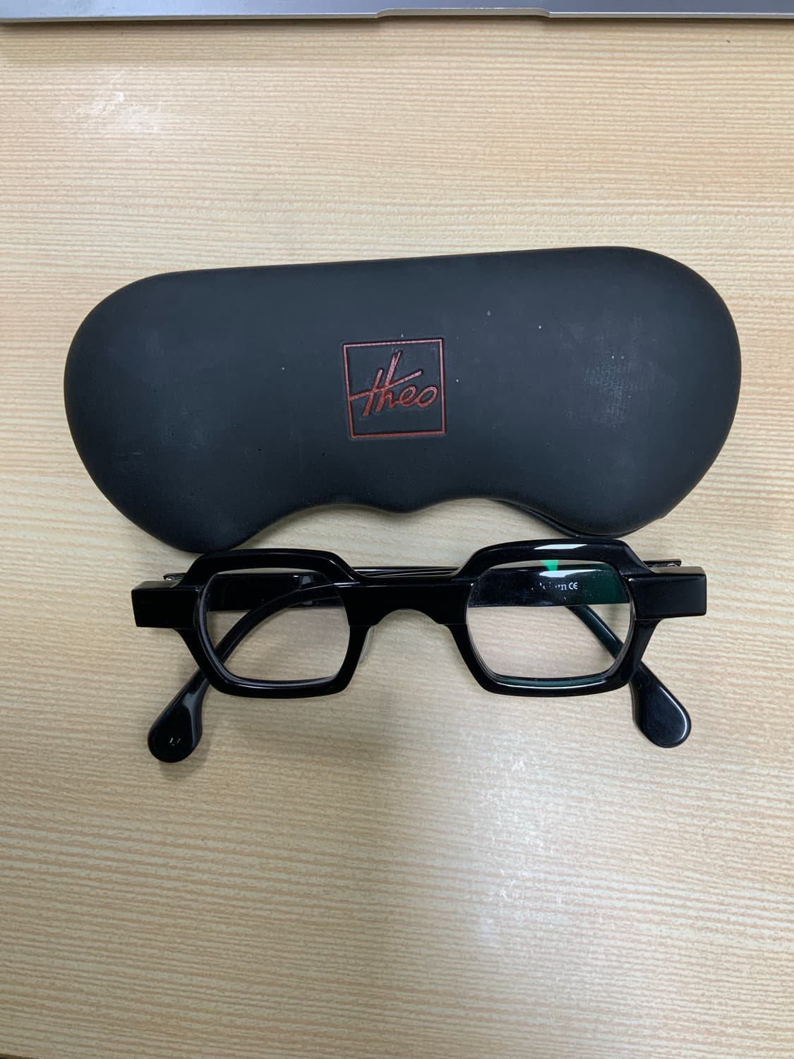Theo Athos 안경 블랙 상품이미지1