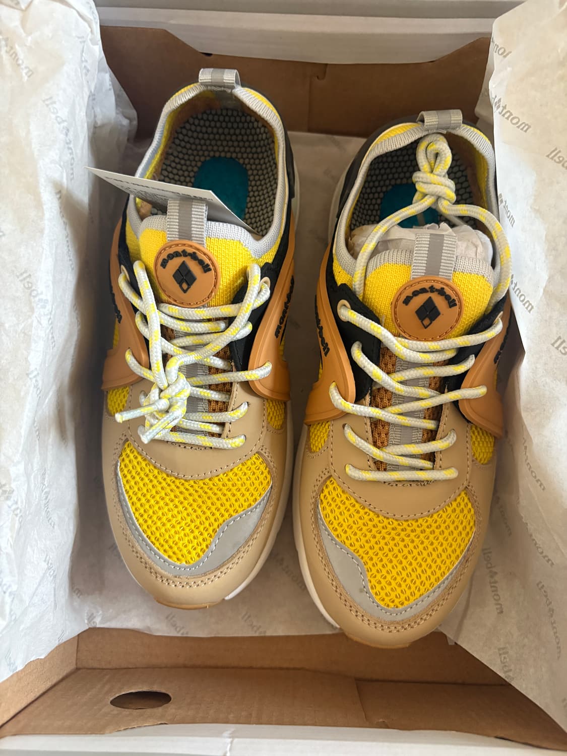 새제품) 몽벨 등산화 상품이미지1