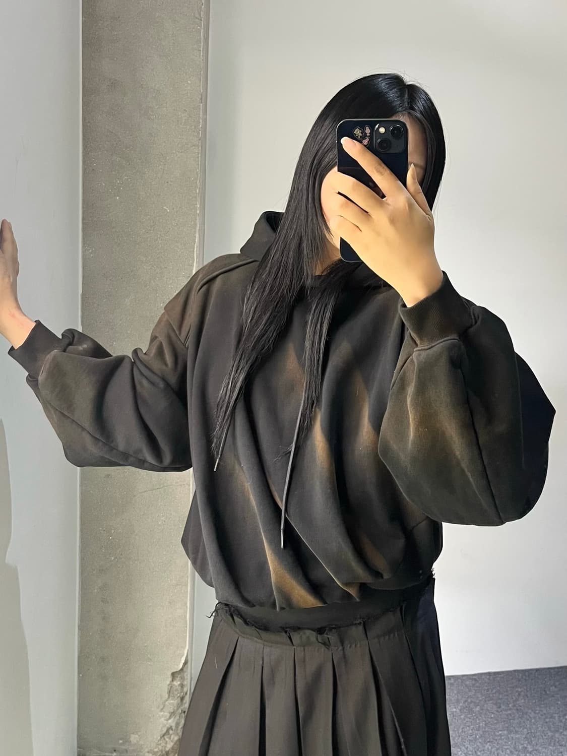 준지 24f/w 블리치 셔링 후디 상품이미지2