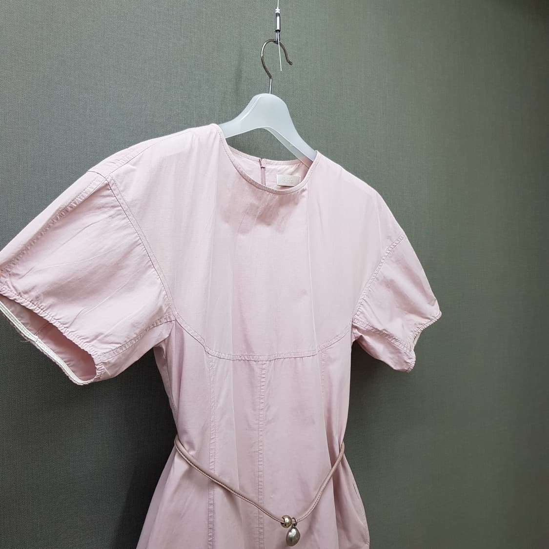 한섬 SJSJ 2021 벨트 포인트 반팔 원피스 76-90-155사이즈 상품이미지3