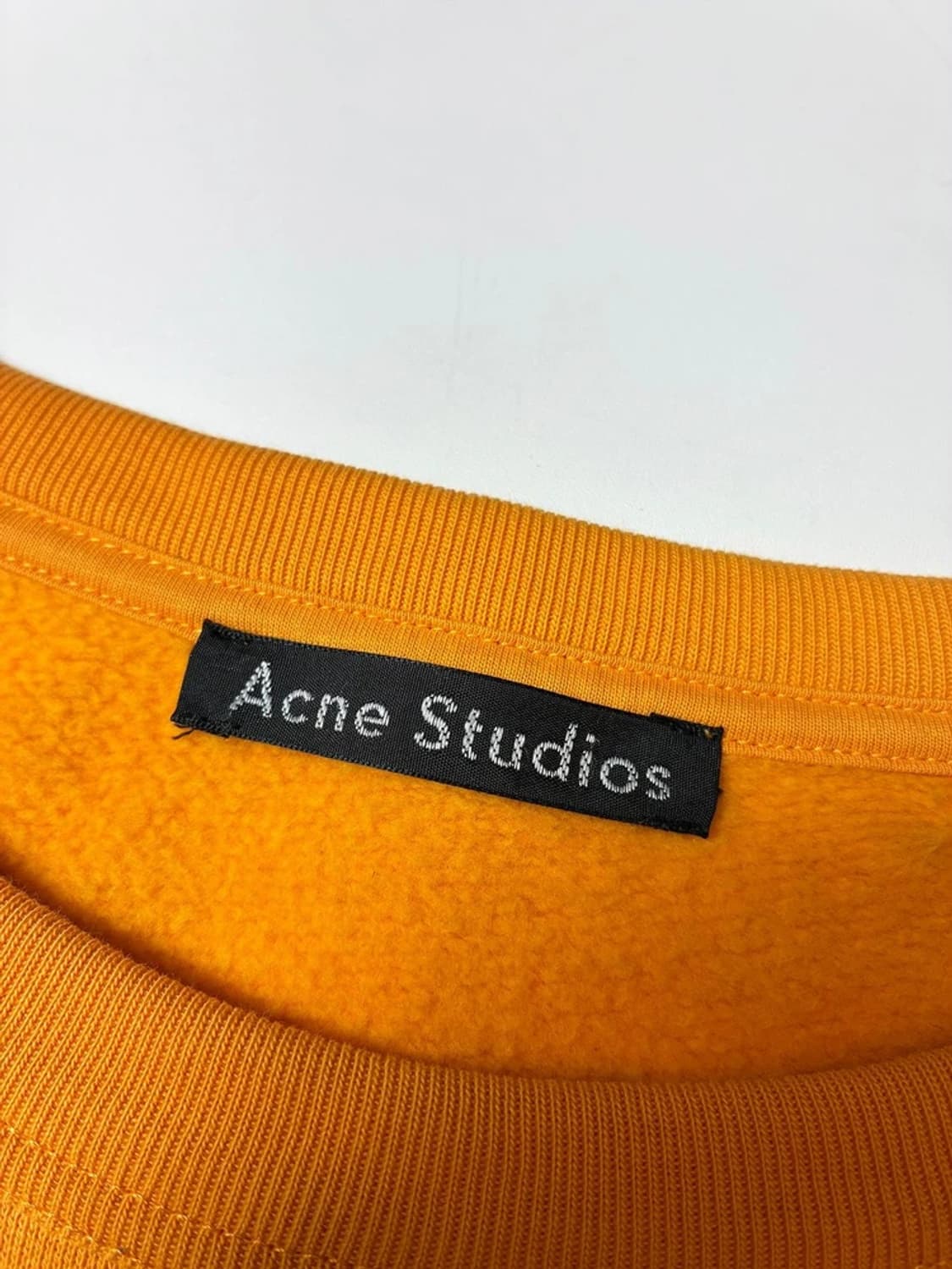 아크네스튜디오 페어뷰 페이스 크루넥 스웨트셔츠 PN8409 상품이미지7