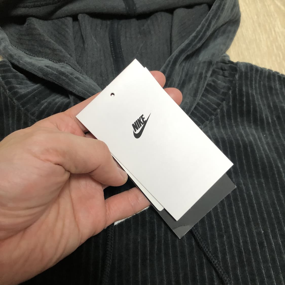 (우먼스 S) 새상품 나이키 NIKE NSW 우먼스 벨루어 크롭 후드 상품이미지5