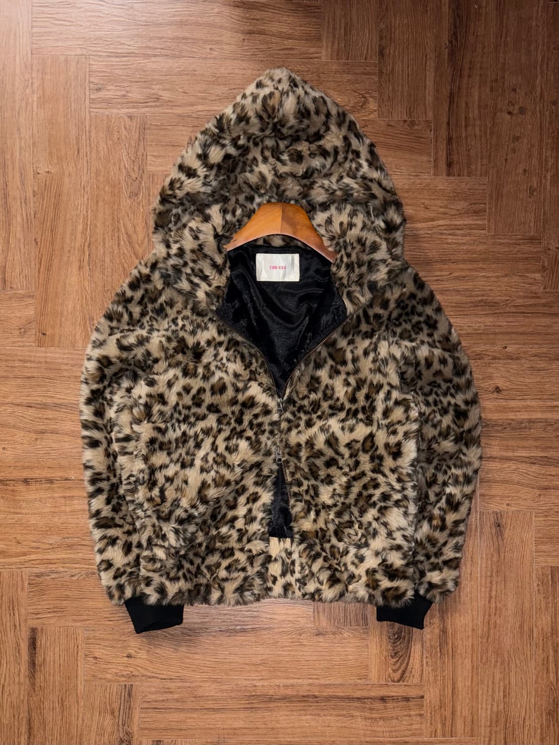 CHUXXX 레오파드 투웨이 후드 퍼자켓 상품이미지4