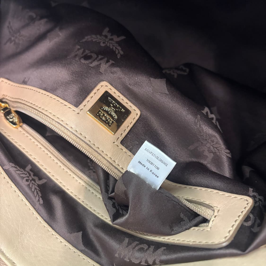 정품 MCM 비세토스 아이보리 숄더백      상품이미지9