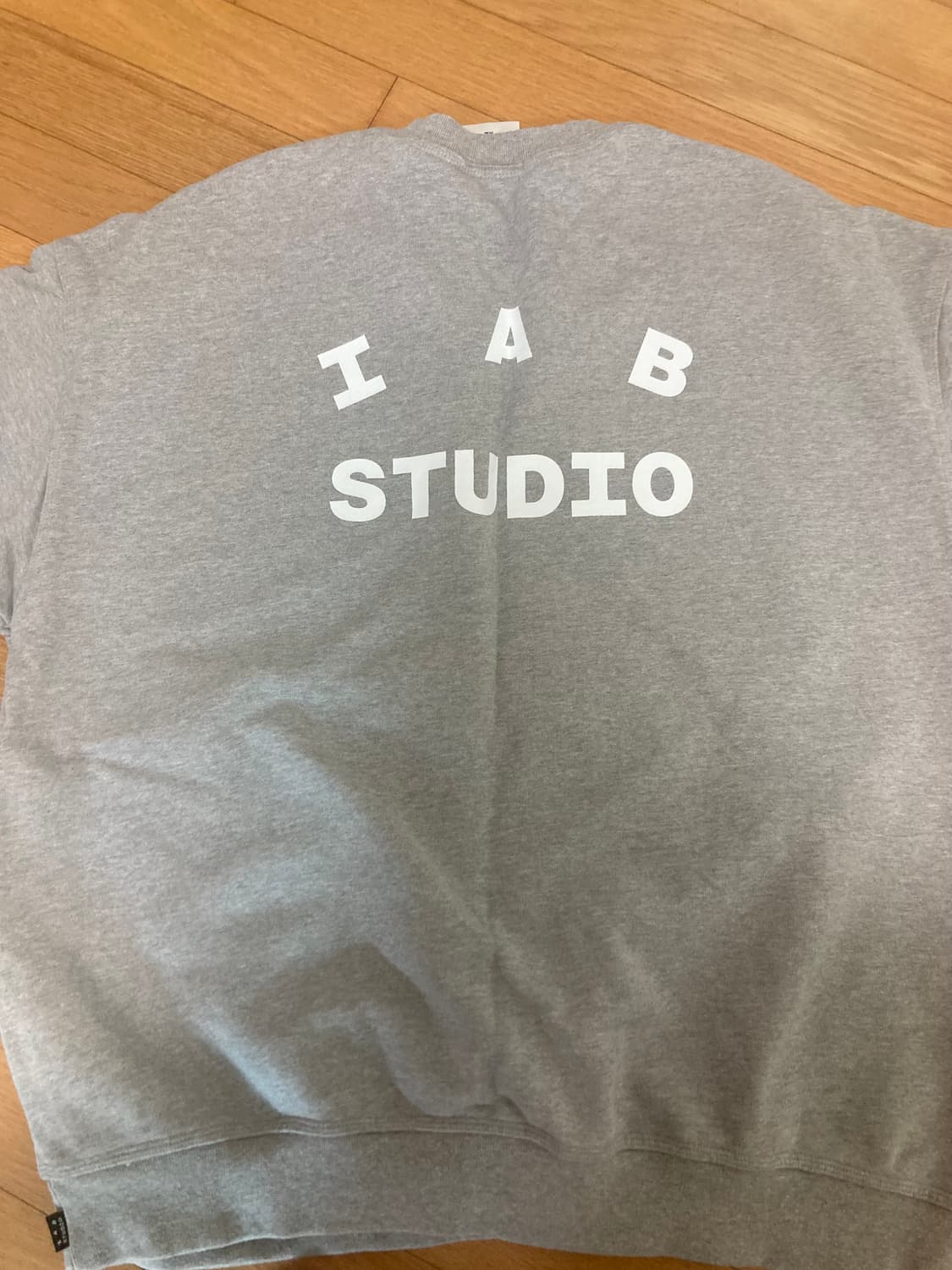IAB STUDIO 반팔 맨투맨 그레이 상품이미지4
