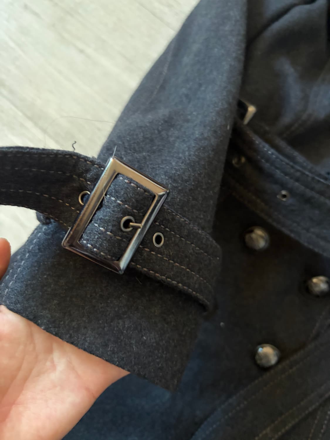 코트 갸루 금장 벨트 큐빈 파우닝 데라 오네갸루 상품이미지3