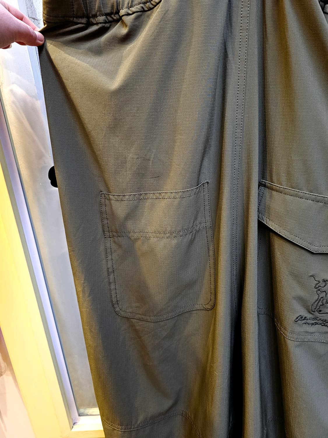 Titicaca 카키 핀턱 오버롤 상품이미지10