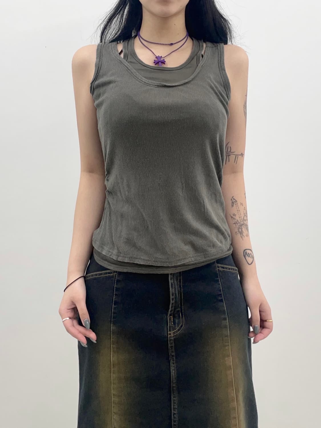 Layered Khaki sleeveless 상품이미지1