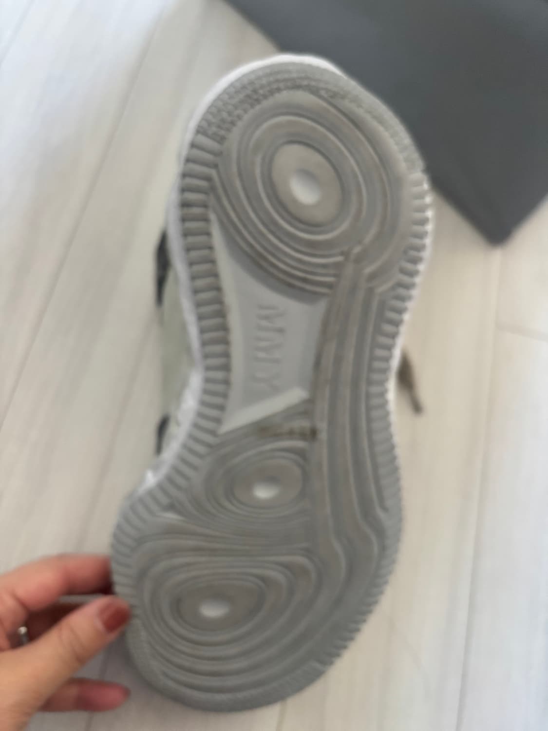 MMY 웨인 OG 솔 디스트레스 레더 하이탑 스니커즈 상품이미지7