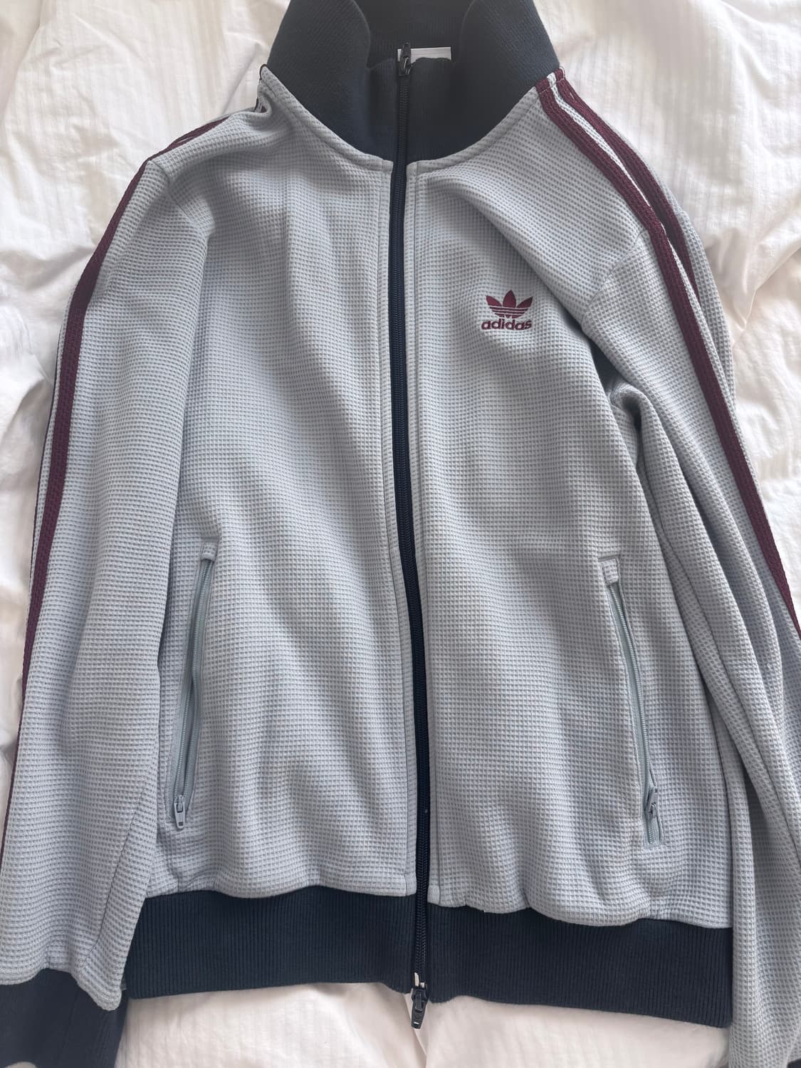 아디다스 와플 라이트 그레이 트랙탑 져지 상품이미지1