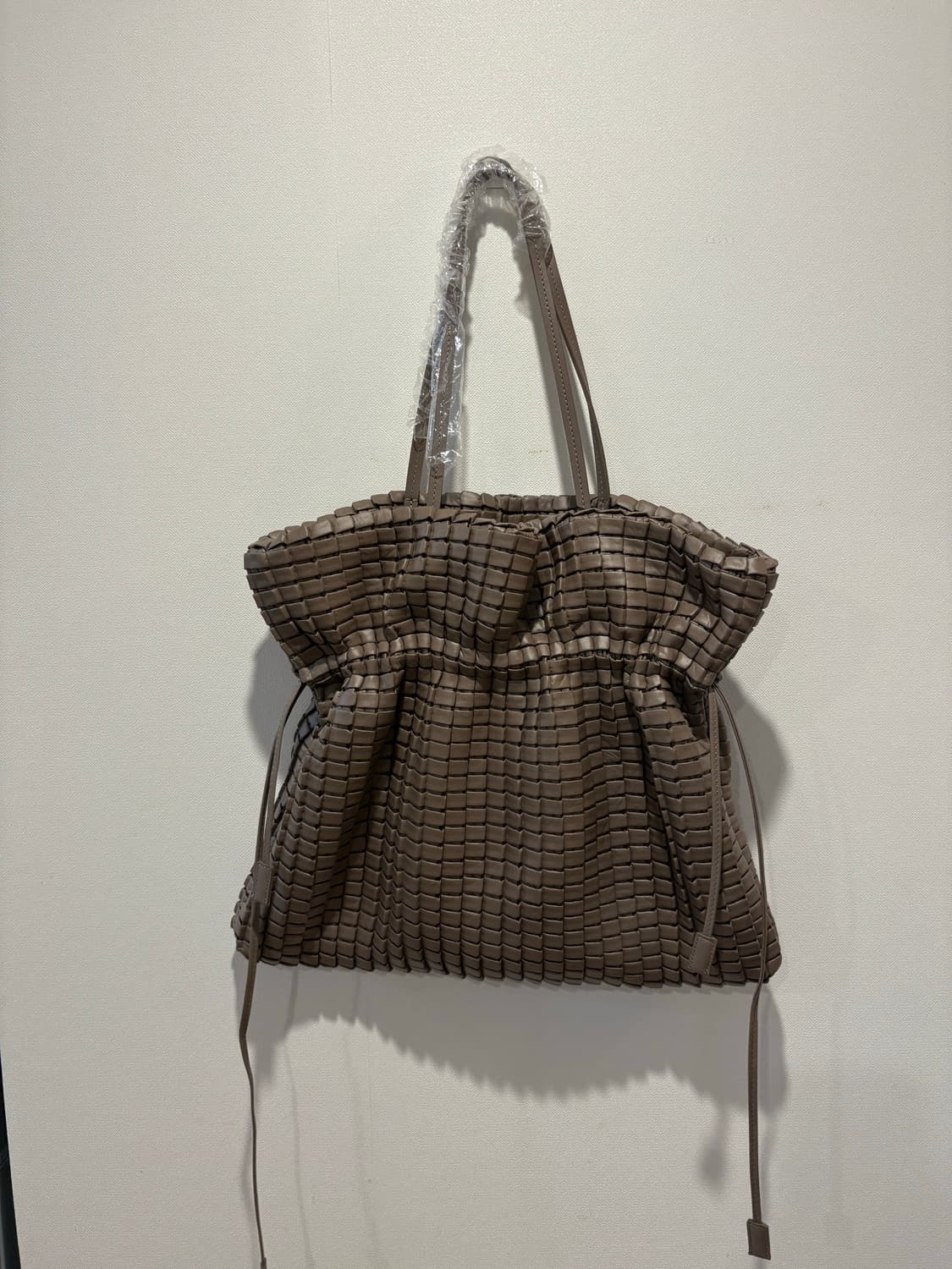 콰니 숄더백 새상품, 모카 브라운 상품이미지1