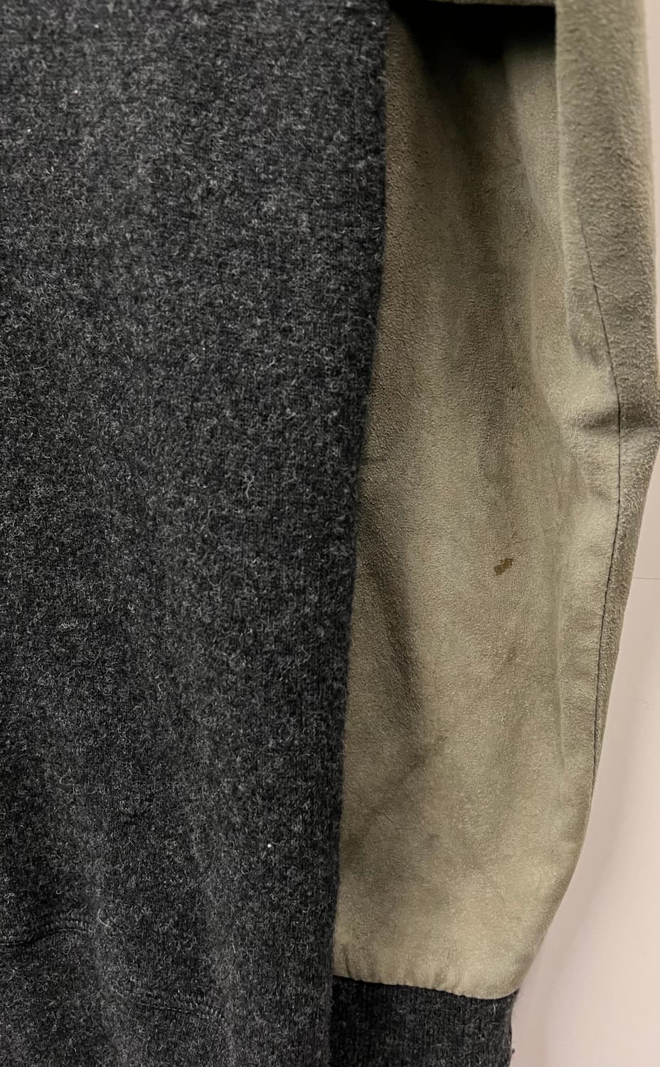 DACUTE 올리브 배색 후드 집업 상품이미지4