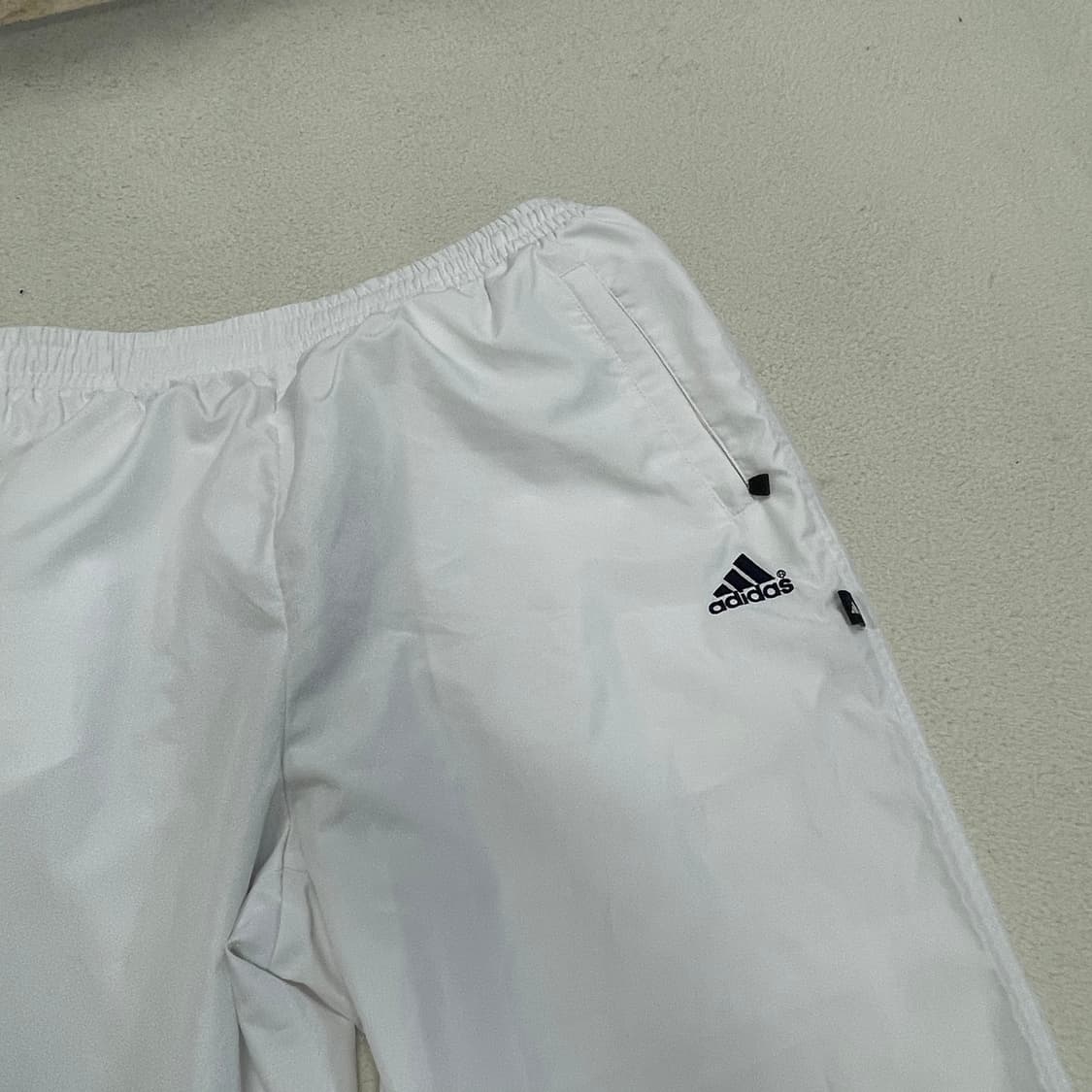 Adidas white woven pants 상품이미지4