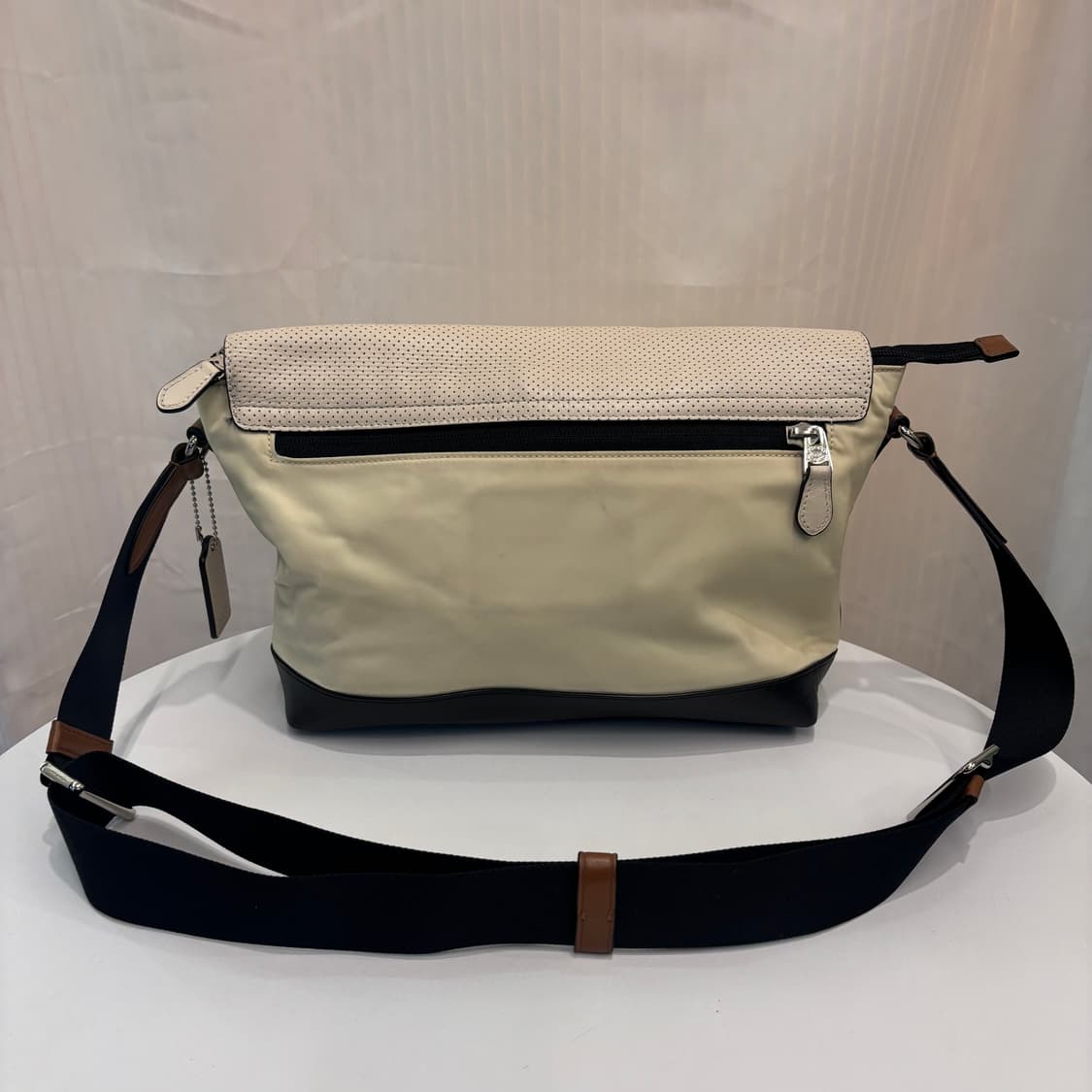 정품 코치 버클 크로스백     상품이미지6