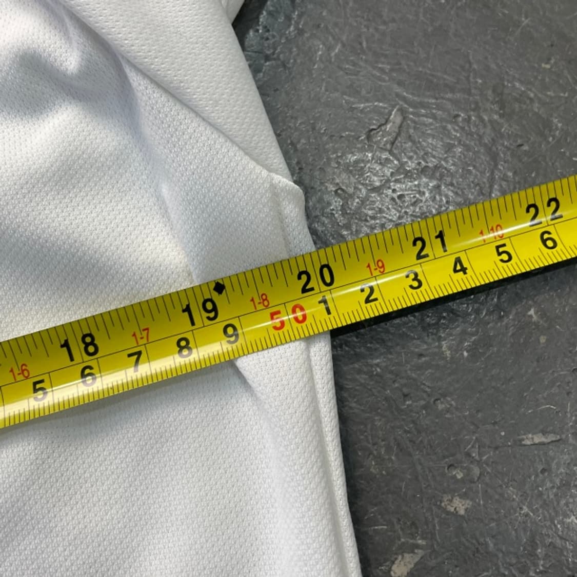 100 데상트 집업  상품이미지6