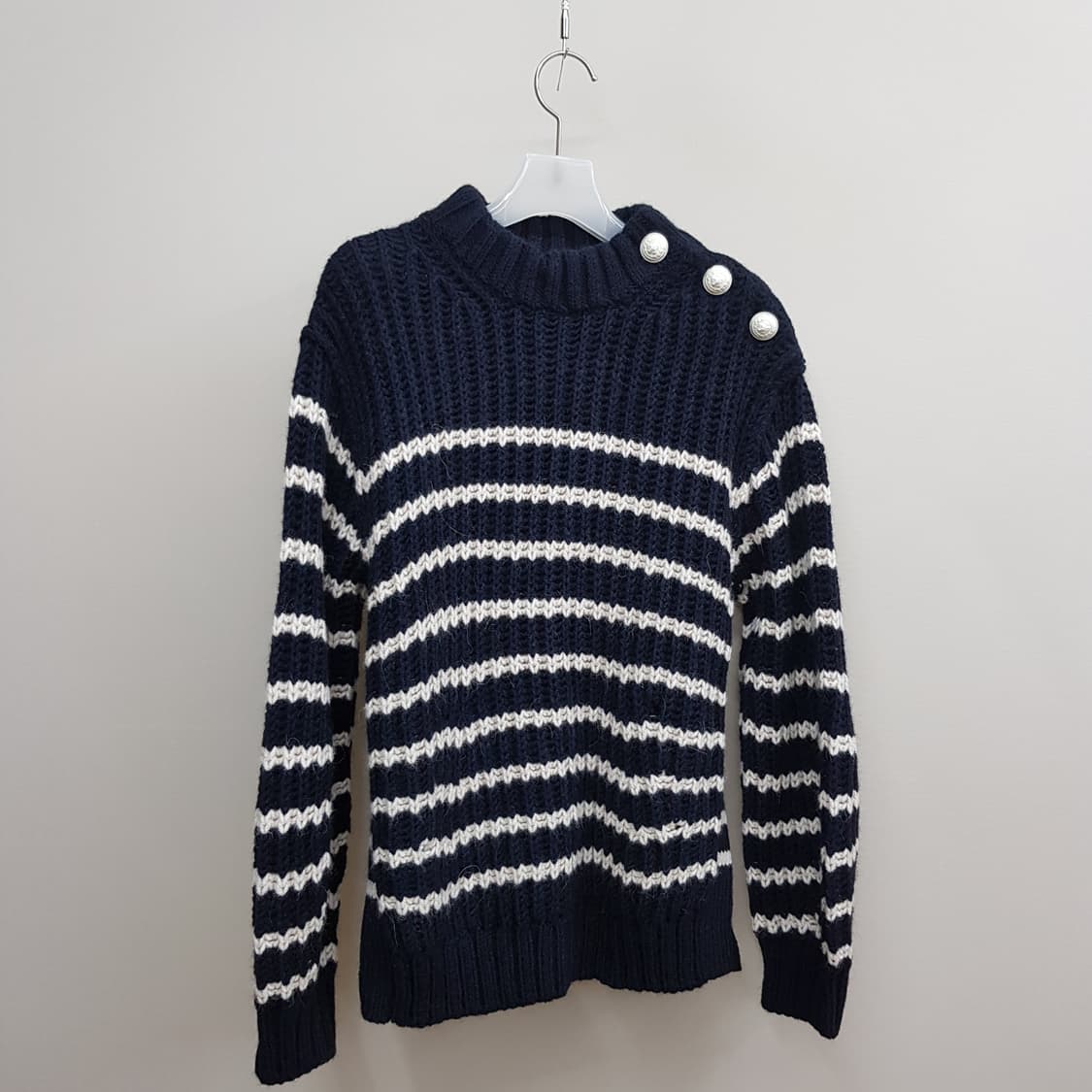 쟈딕앤볼테르 마를론 스트라이프 버튼 니트 M사이즈 상품이미지2